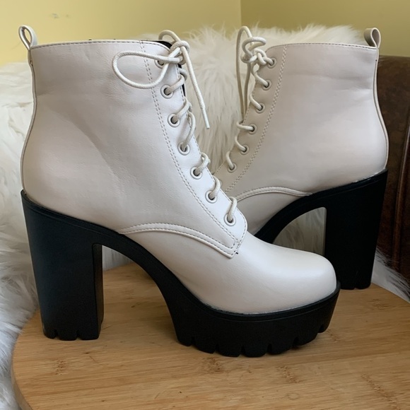 Seychelles | Lacey White Platform Lace Up Chunky Moto High Heel Boots NWOT 8.5M - Picture 8 of 17